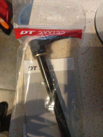 Used Dt Swiss Perno Passante Boost 12x148 Filetto 1.5 Pollici bike — image 5 of 5
