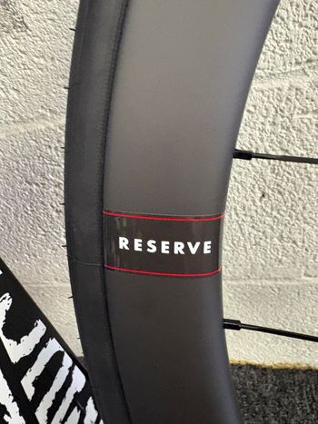 Used Reserve 40/44 Wheelset 2025 bike — image 6 of 9