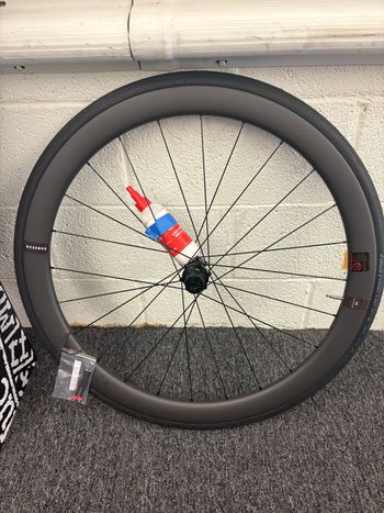 Used Reserve 40/44 Wheelset 2025 bike — image 8 of 9