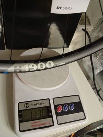Used Dt Swiss h1900 bike — image 11 of 11