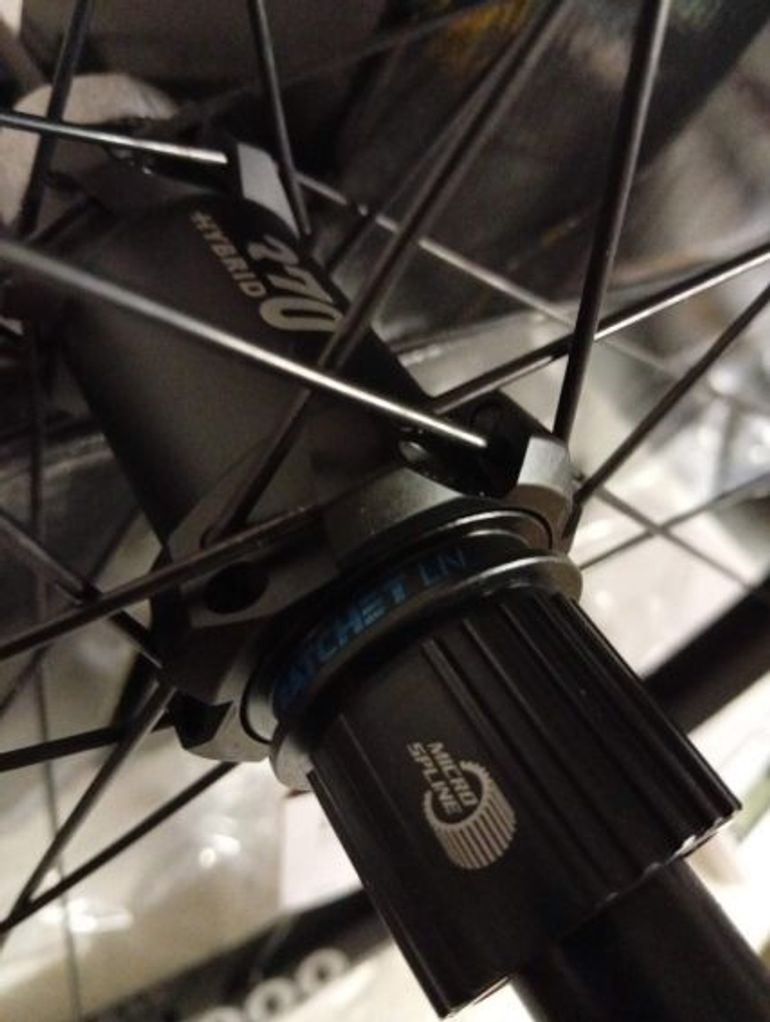 Used Dt Swiss h1900 bike — image 6 of 11