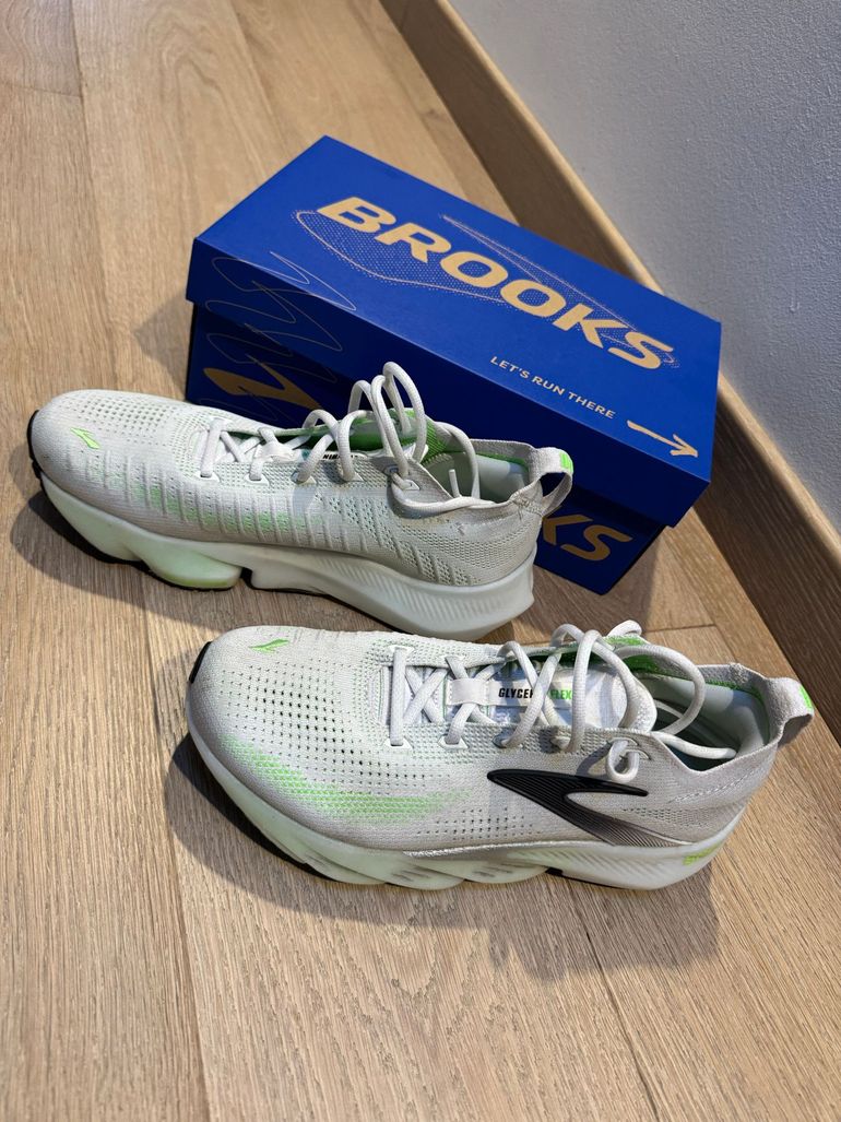 Used Brooks Glycerine Flex 2026 bike — image 2 of 8