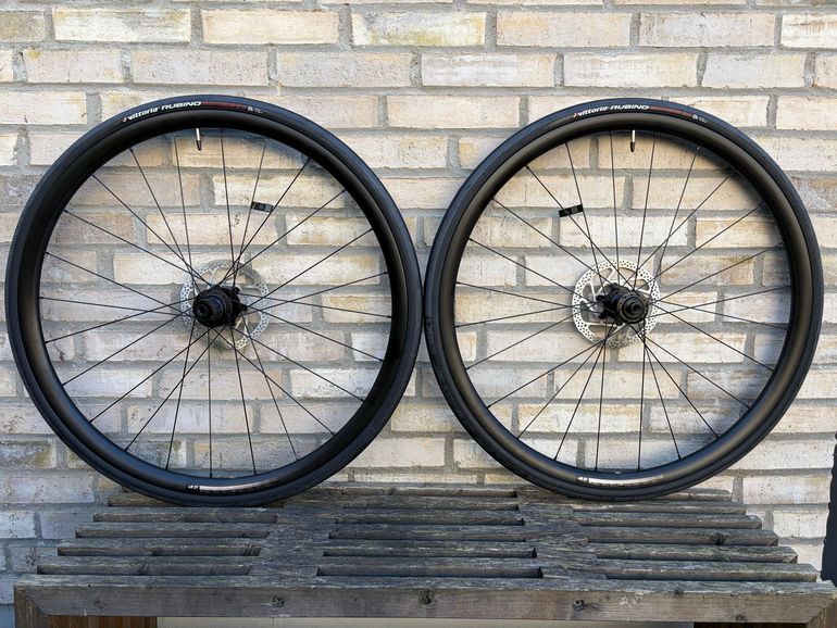 Bmc AR27 Wheelset with Tires and Discs 2026