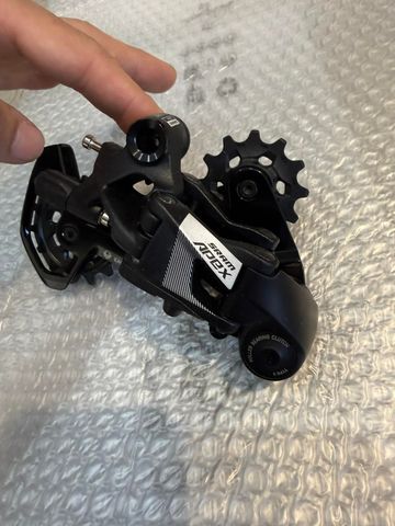 Gebrauchtes Sram Apex Eagle - 12s D1 Drivetrain & Pedals