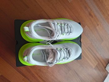 Used Under Armour Infinite Elite 2 2026 bike — image 4 of 9