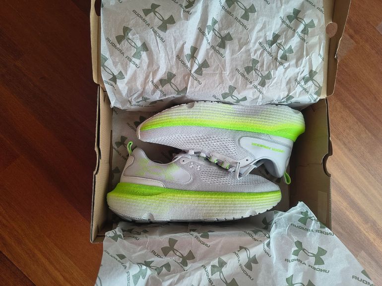 Used Under Armour Infinite Elite 2 2026 bike — image 3 of 9