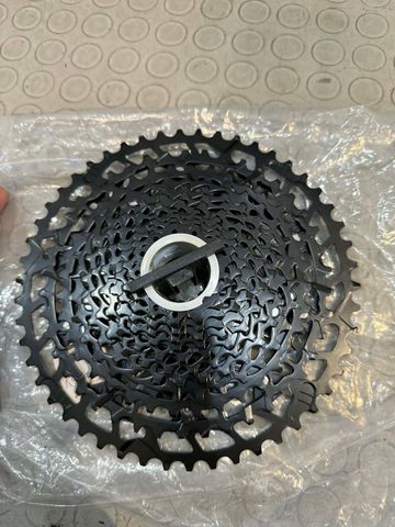 Brugt Sram PG-1210 12s. 11-50T. NUOVA Drivetrain & Pedals