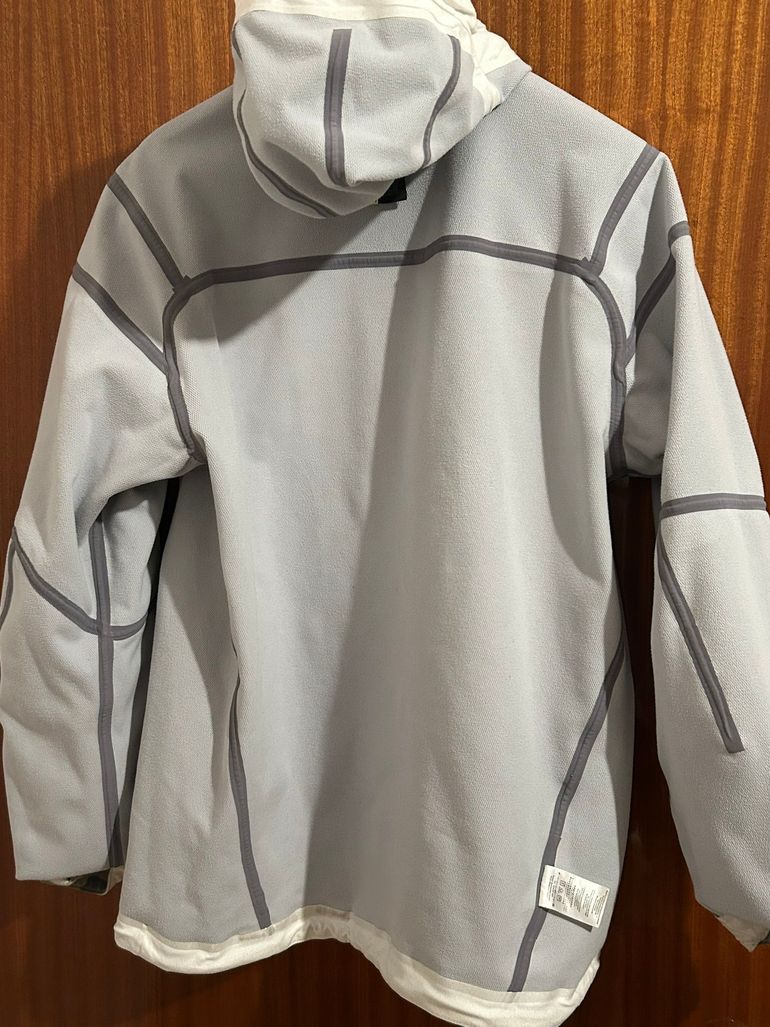 Used Burton AK Pitch Softshell Jacket Taglia L bike — image 3 of 6
