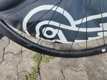 Used Specialized CLX 32 Disc Wheel 2019 bike — image 4 of 8