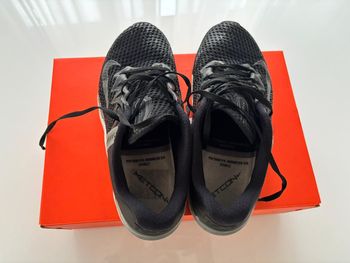 Used Nike Metcon 6 Training Shoes bike