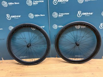 Brugt Bontrager Aeolus PRO 37 TLR bike — billede 4 af 7