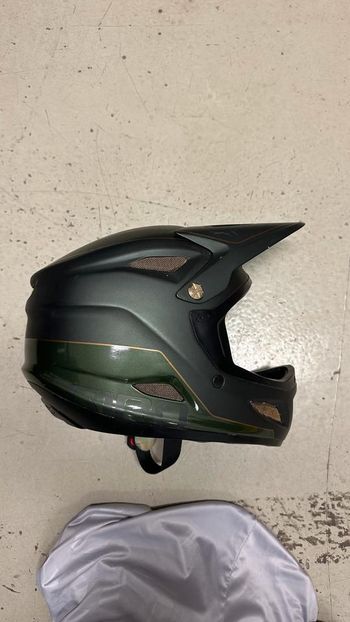 Used Giro Disciple Mips bike — image 3 of 6