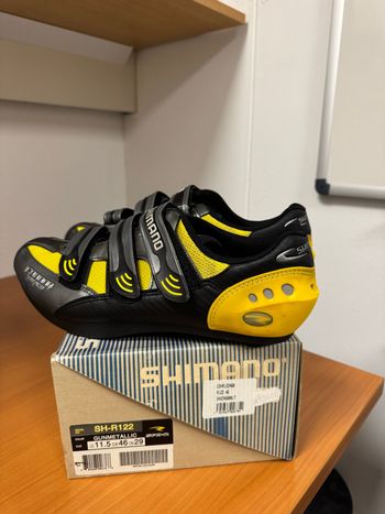 Shimano, SH-R122
