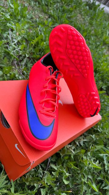 Used Nike Mercurial Victory V TF bike — image 3 of 5
