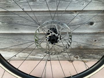 Gebrauchtes Giant Aluminium Wheels 2023 bike — Bild 2 von 6