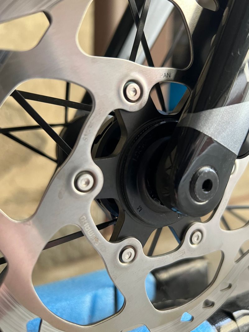 Używany Mavic Cosmic SL 65 Disc 2024 bike — zdjęcie 2 z 7