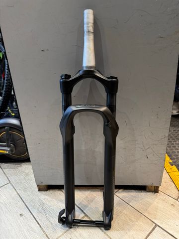 Brugt RockShox Judy Fork 2025 bike — billede 1 af 4