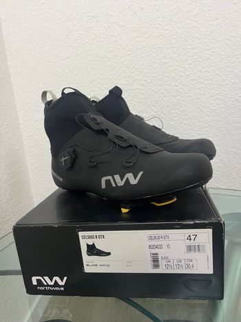 Used Northwave CELSIUS R ARCTIC GTX Winter Rennradschuhe 2024 bike — image 1 of 4