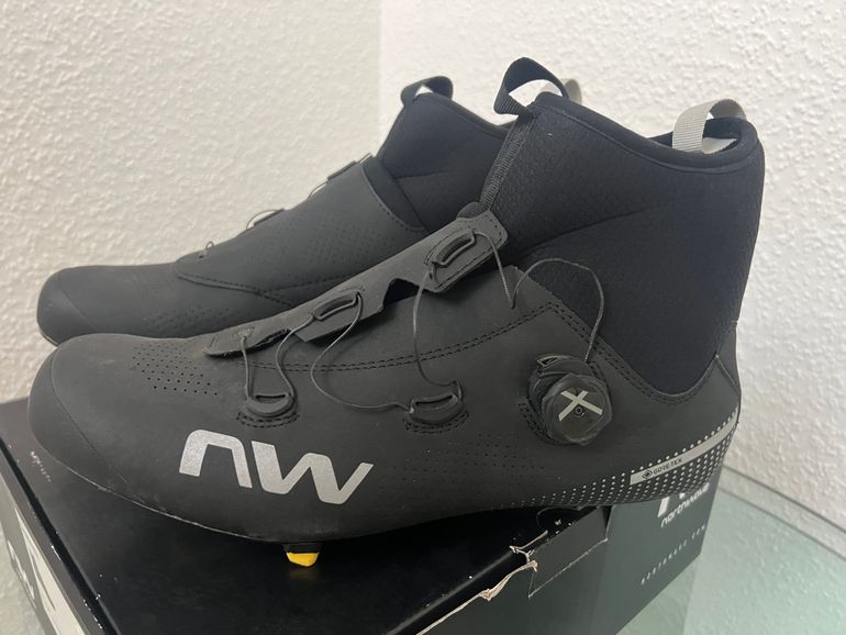 Used Northwave CELSIUS R ARCTIC GTX Winter Rennradschuhe 2024 bike — image 3 of 4
