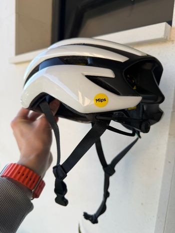 MET, Trenta MIPS Helmet