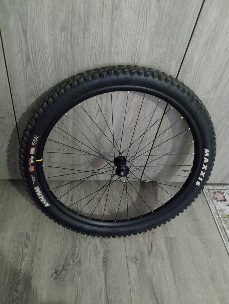Used Mavic EX630 Front Wheel 2024 bike — image 1 of 6