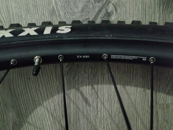 Used Mavic EX630 Front Wheel 2024 bike — image 5 of 6