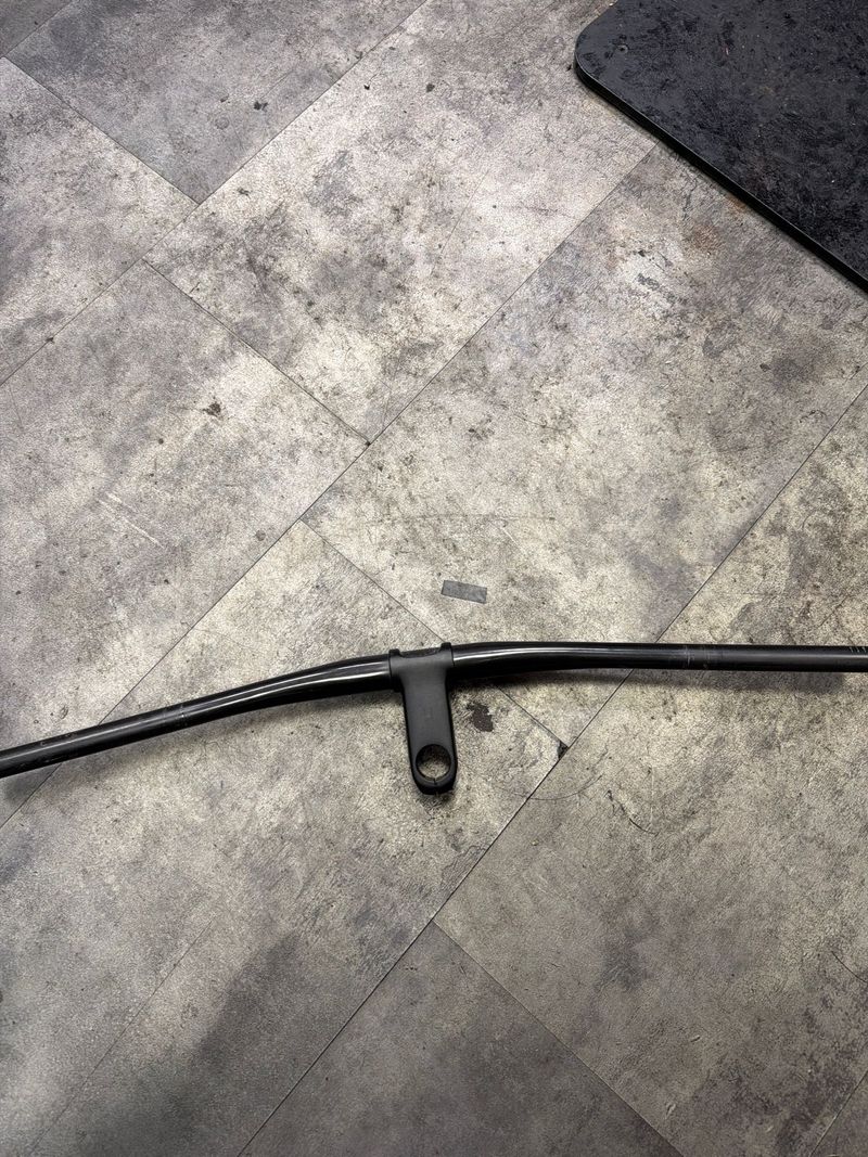 Used Bmc Cintre Potence 2024 bike — image 1 of 4