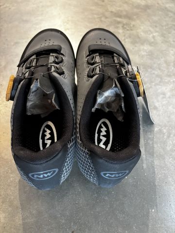 Używany Northwave NW Origin Plus 2 black/dark grey 36 Cycling Shoes