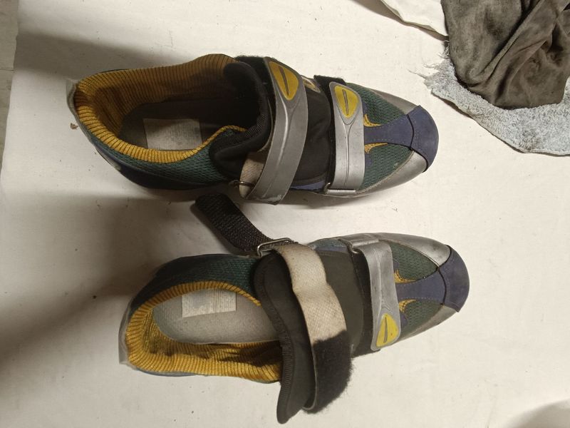 Used Decathlon 600 RC Size 42 Cycling Shoes