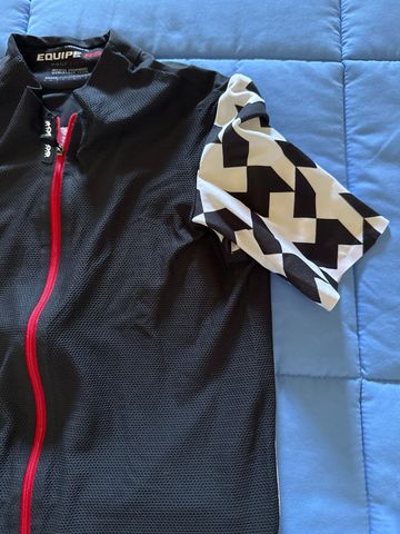Used Assos Equipe Rs 2018 bike — image 3 of 6