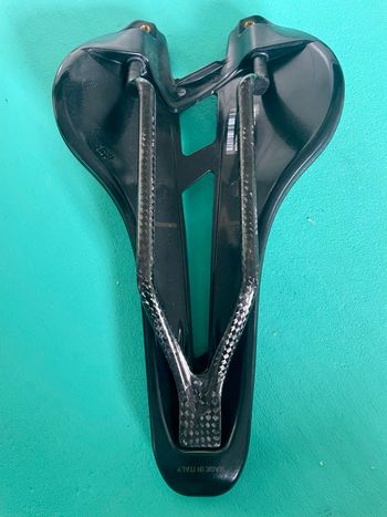 Bianchi, Mitora 139 Saddle
