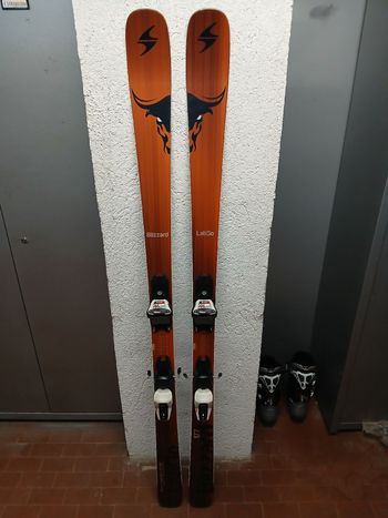 Blizzard, Latigo Skis