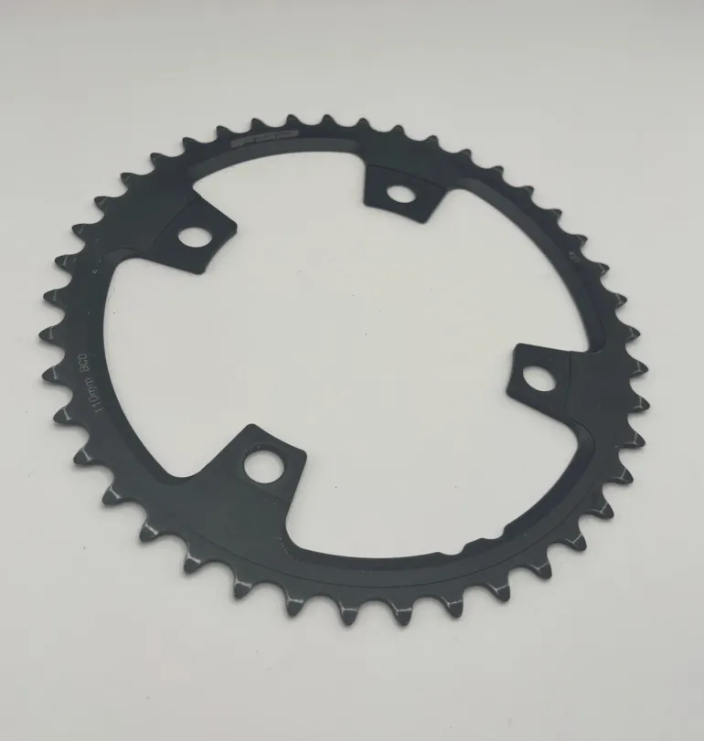 Used Fsa 42 Dents 110mm 4 Branches (11/12v) bike — image 3 of 4