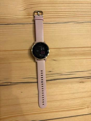 Used Garmin vivoactive 4s 2023 bike