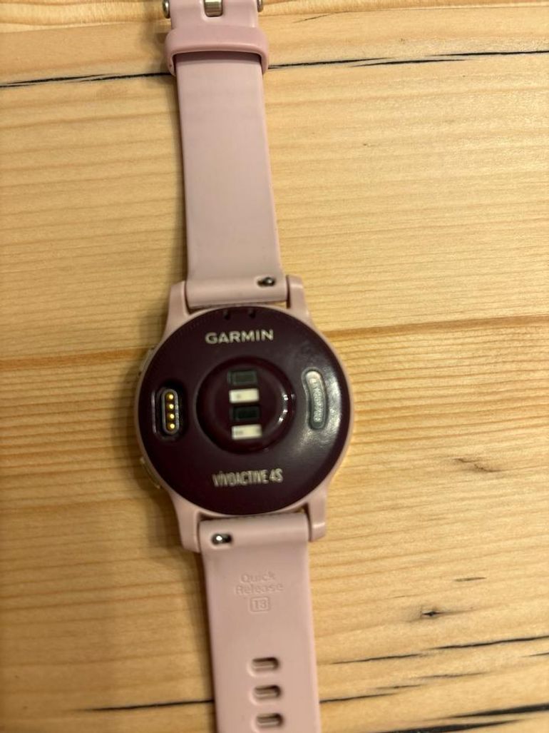 Used Garmin vivoactive 4s 2023 bike — image 3 of 5