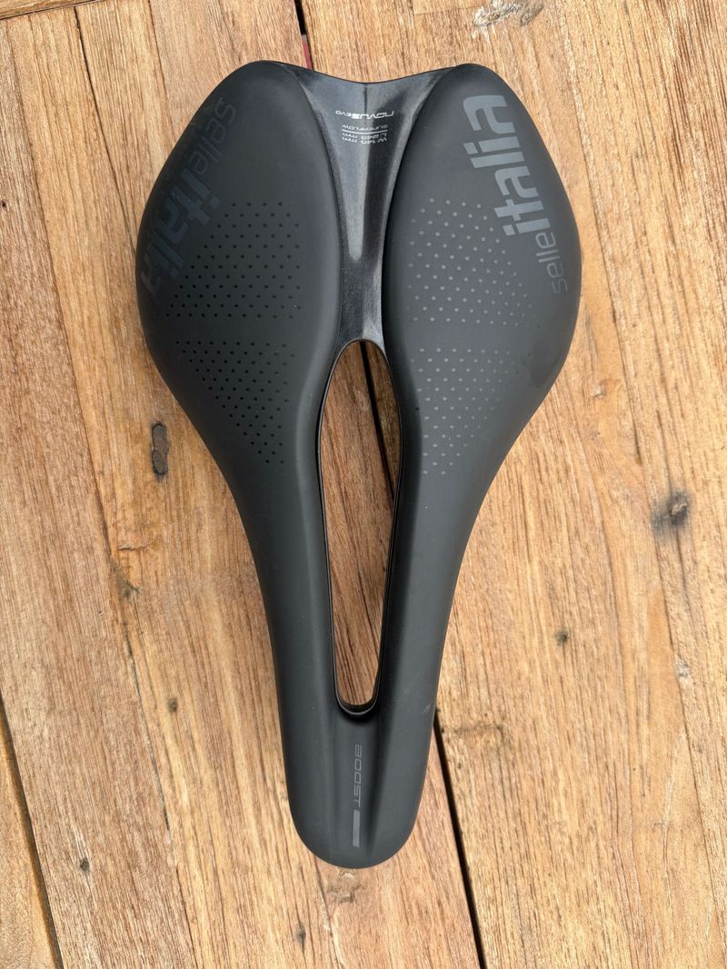 Used Selle Italia Novus Boost Evo Superflow 2025 Saddles & Seatposts