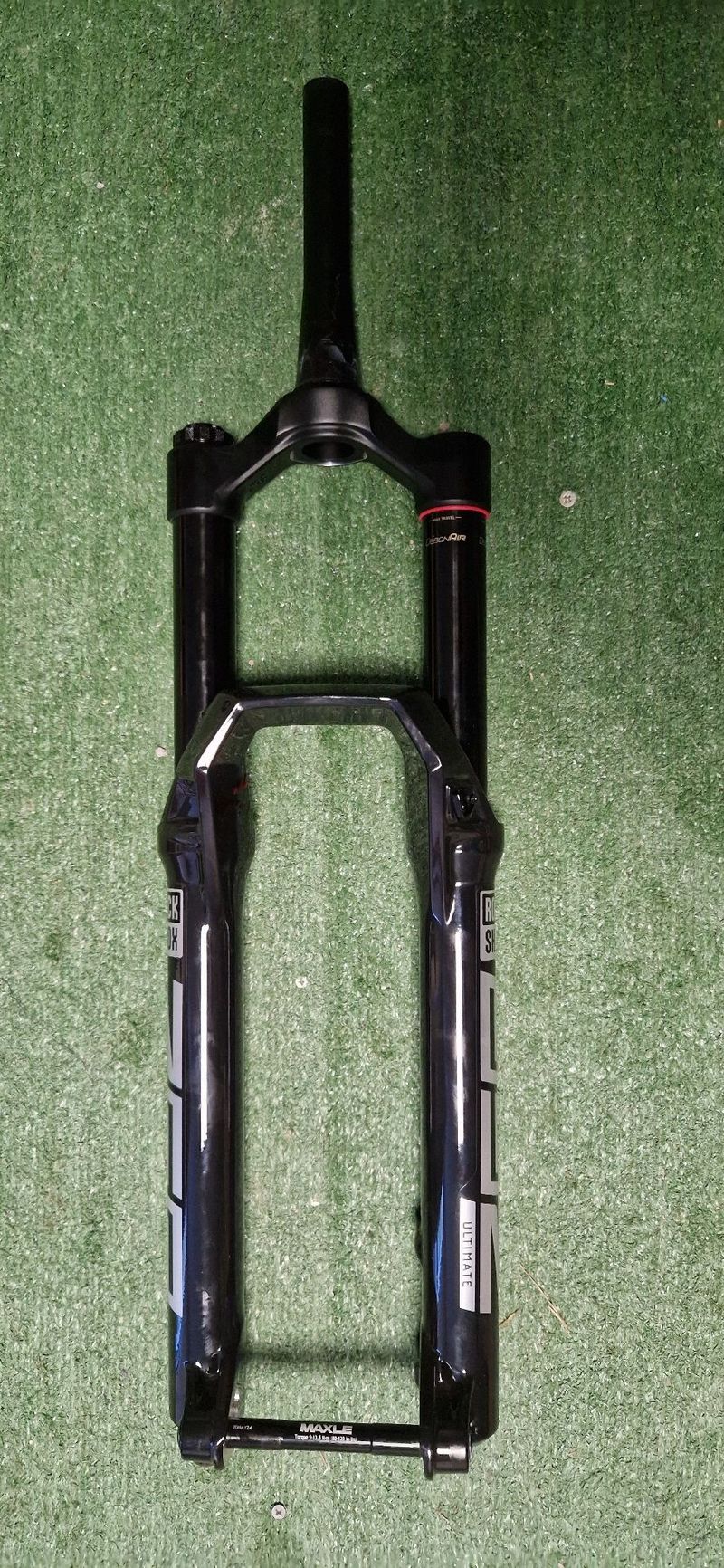 Used RockShox Zeb Ultimate 29'' Charger 3.1 RC2 DebonAir+ Boost 15x110mm 2025 Fork