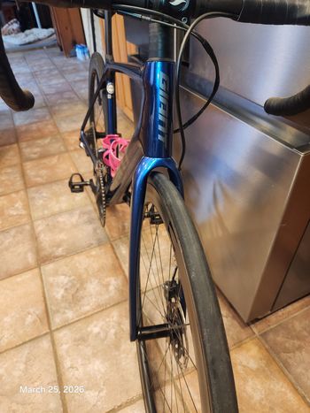 Used Giant TCR Advanced Pro 2021 bike — image 4 of 5