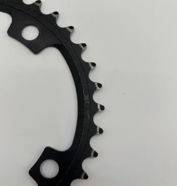 Used Fsa Petit Plateau 36 Dents 110mm Shimano 10/11/12v bike — image 3 of 4