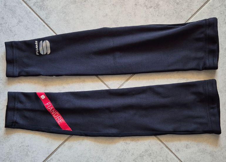 Used Sportful Manicotti da ciclismo Fiandre norain bike — image 1 of 3