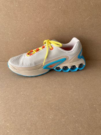 Used Nike Air Max DN 2026 bike — image 3 of 6