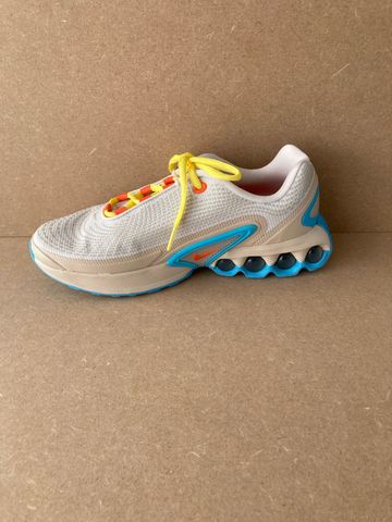 Brugt Nike Air Max DN 2026 bike — billede 3 af 6