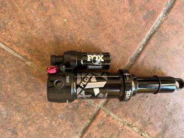 Used Fox FLOAT X 2025 bike — image 3 of 5