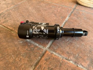 Used Fox FLOAT X 2025 bike — image 2 of 5