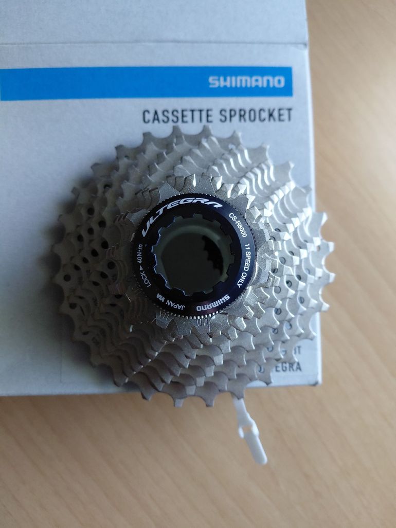 Used Shimano Ultegra R8000 bike — image 3 of 6