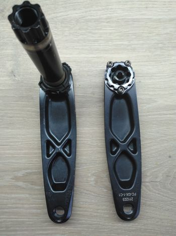 Used Sram 12V 32T Eagle Boost DUB DM 175mm 2023 bike — image 2 of 11