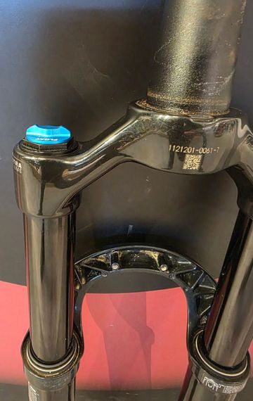 Used Fox 34 Performance 2025 bike — image 5 of 7