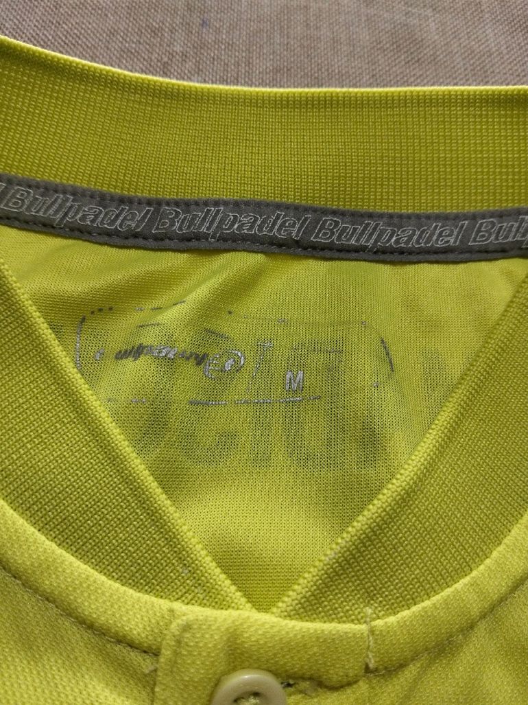 Used Bullpadel Maglia termica padel M bike — image 5 of 9