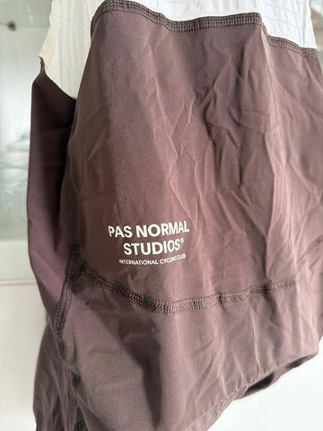 Used Pas Normal Studios Mechanism Pro Bib 2025 bike — image 4 of 4