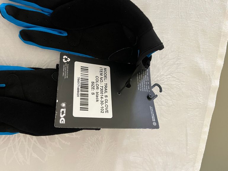 Used Tsg Trail S Glove 2025 bike — image 2 of 2